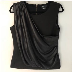 Trouvé Black Top